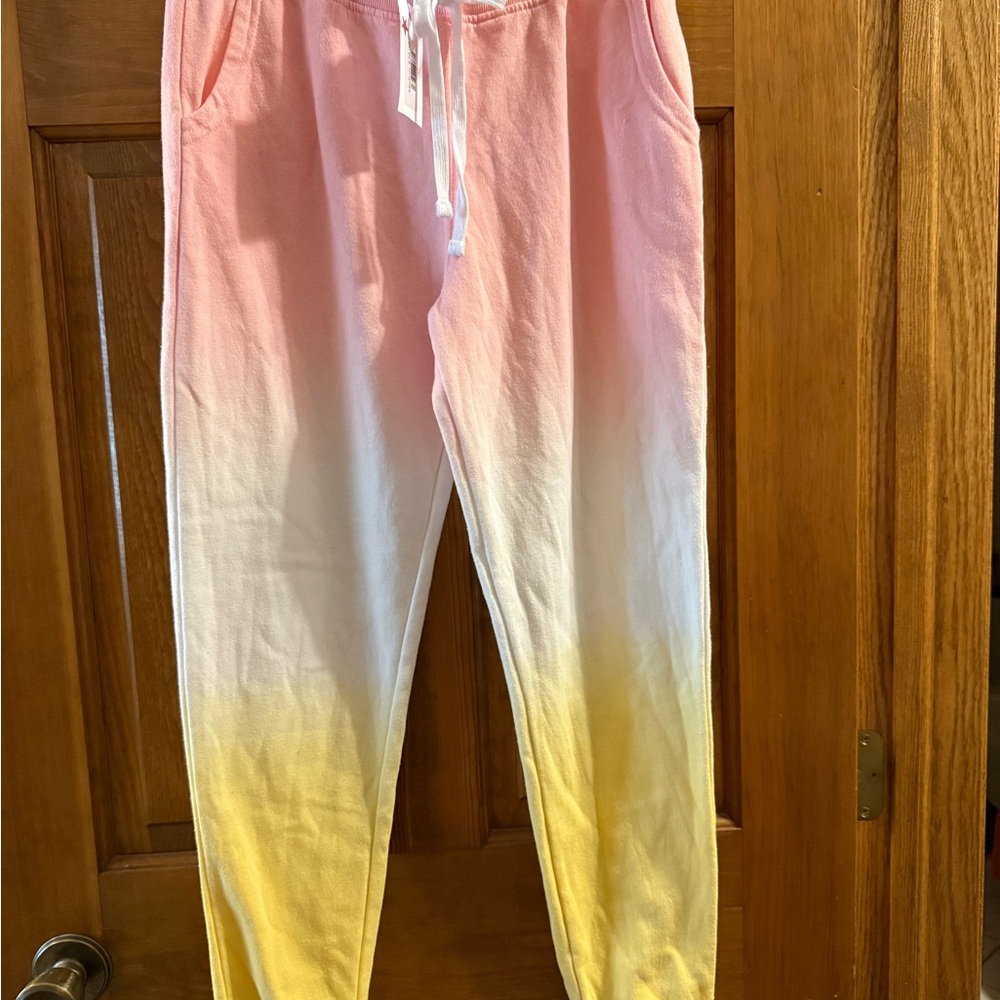 Reflex NWT women’s medium Ombre Joggers - Pink and Yellow